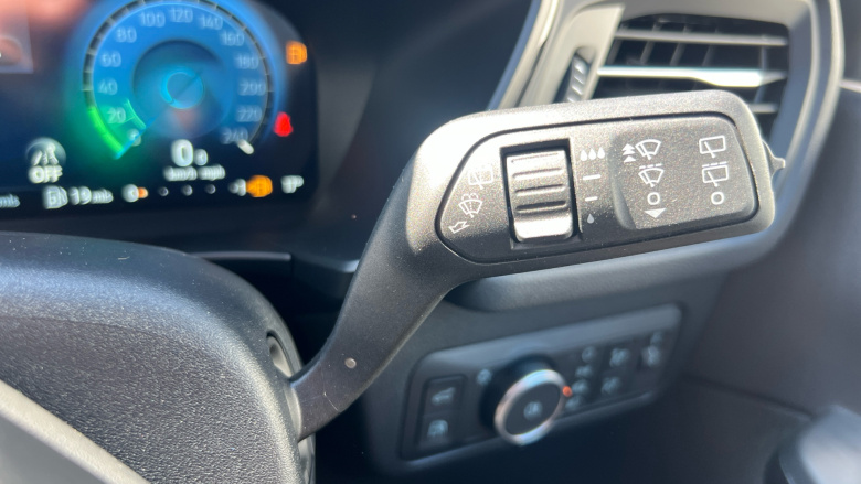 Ford Kuga 2.5 FHEV ST-Line X 5dr CVT Hybrid Estate